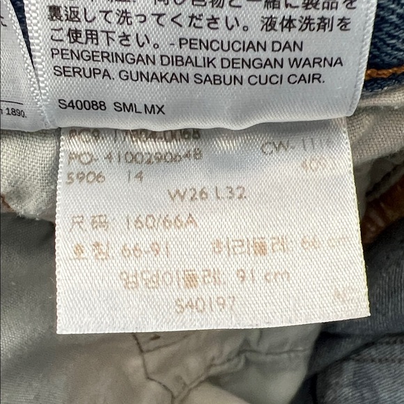 Classic Levi’s 501’s Blue Denim Jeans - Picture 6 of 7